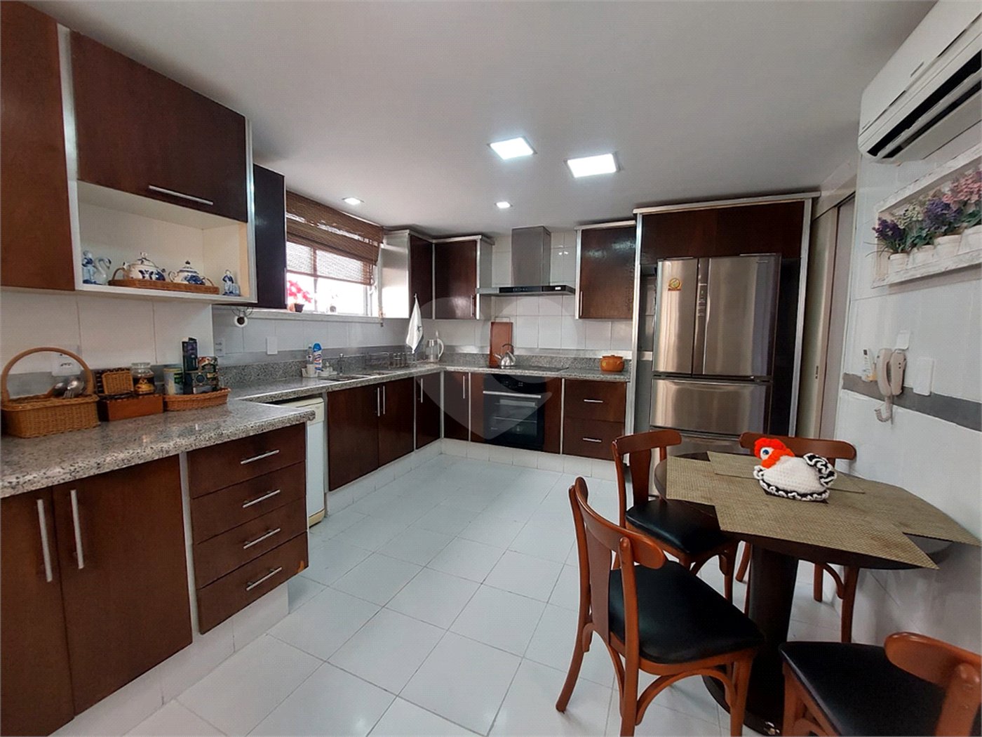 Cobertura à venda com 3 quartos, sendo 2 suítes, em Copacabana, Rio de Janeiro, RJ