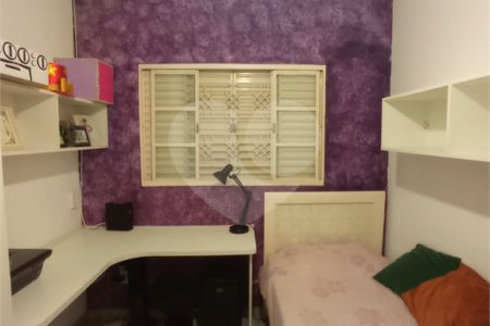 Casa Térrea à venda com 3 quartos em Jardim Santa Bárbara, Sorocaba, SP