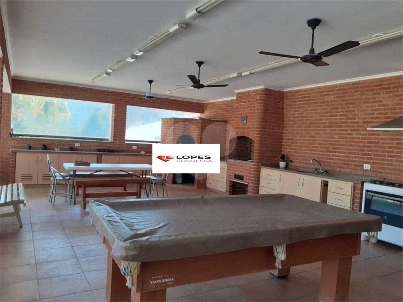 Casa à venda com 6 suítes em Caraguatá, Mairiporã, SP