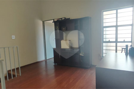Casa à venda com 4 quartos, sendo 1 suíte, em Jardim do Estádio, Itu, SP