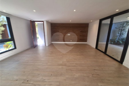 Casa à venda ou para alugar com 3 suítes no condomínio Boulevard Ibirapuera, São Paulo - SP