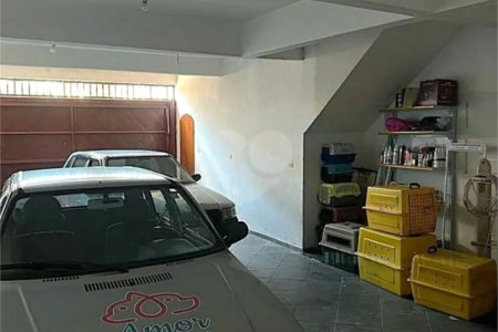 Sobrado à venda com 3 quartos, sendo 1 suíte,  em Parque Ipê, São Paulo, SP