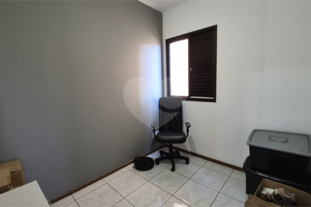 Apartamento à venda com 3 quartos, sendo 1 suíte, em Vila Seixas, Ribeirão Preto, SP
