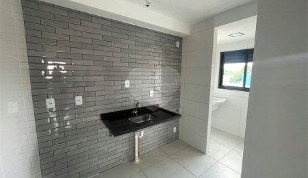Apartamento à venda com 2 quartos em Vila Guilhermina, São Paulo, SP