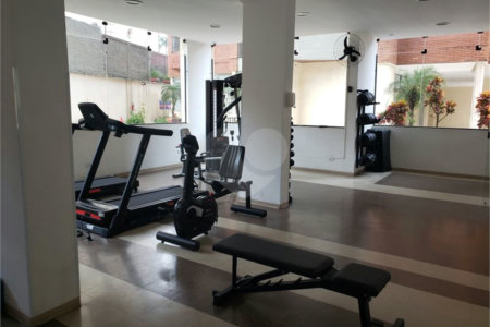 Apartamento à venda com 3 quartos, sendo 1 suíte, em Santo Amaro, São Paulo, SP