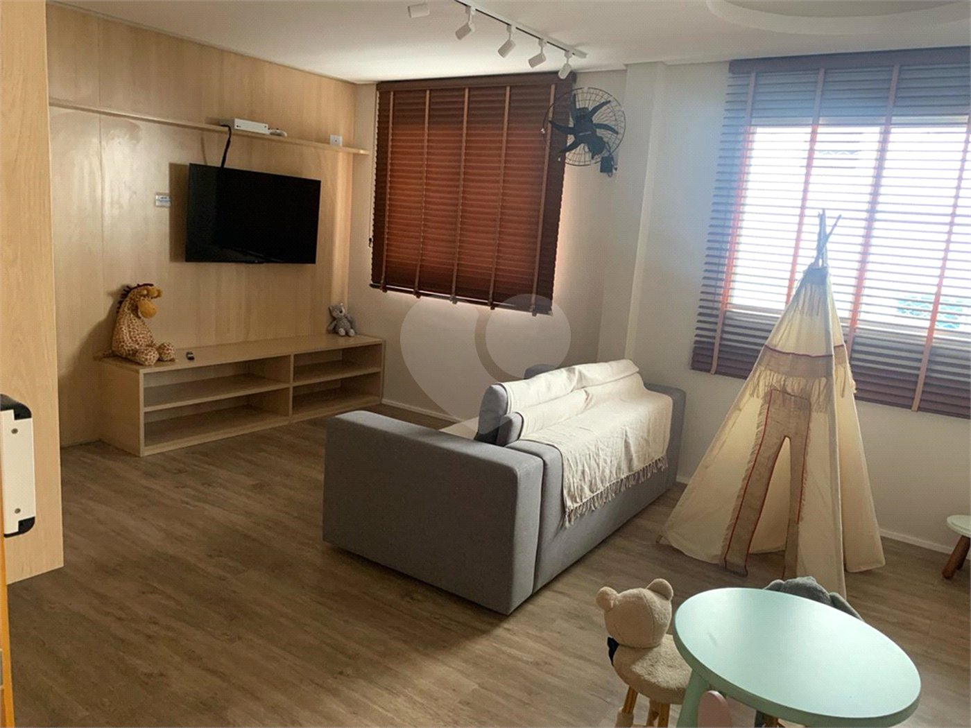 Apartamento à venda com 2 suítes em Canto do Forte, Praia Grande, SP