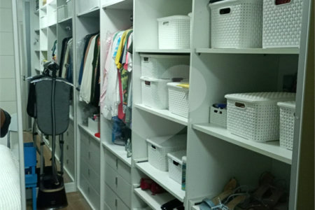 Apartamento à venda com 3 suítes em Vila Independência, Sorocaba, SP
