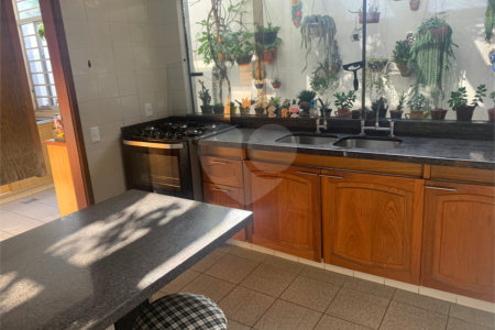 Casa à venda com 3 quartos, sendo 2 suítes,  no condomínio Village Davignon, Sorocaba - SP