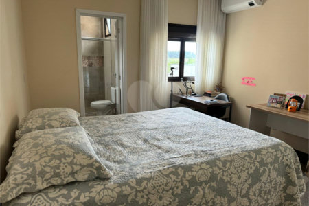 Casa à venda com 3 suítes no condomínio Terras de São Francisco, Sorocaba - SP