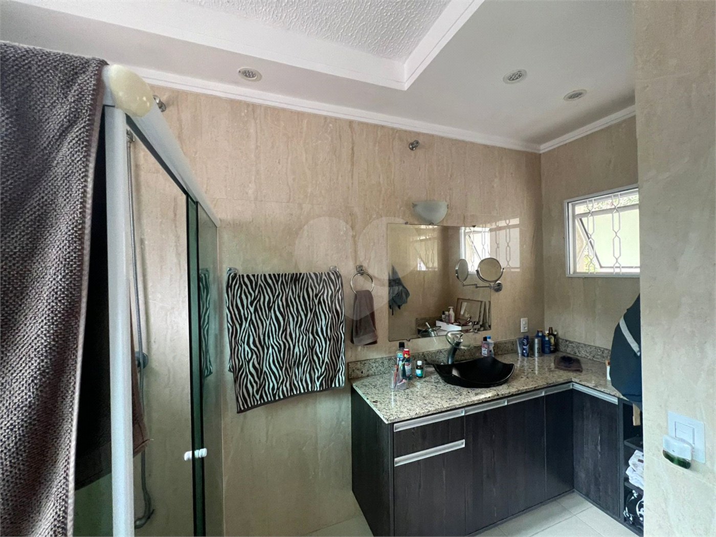 Casa à venda com 4 suítes no condomínio Parque Petrópolis 4 Secção, Mairiporã - SP