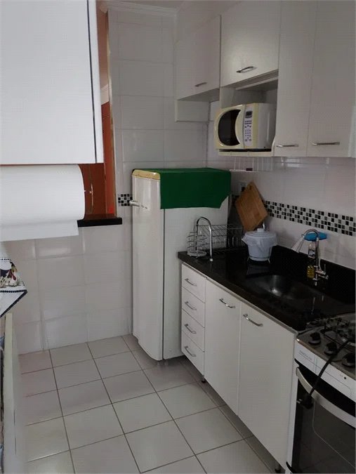 Apartamento à venda com 2 quartos em Jardim Monte Santo, Cotia - SP