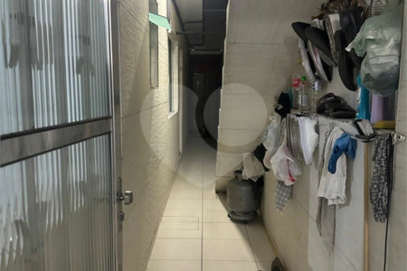 Sobrado à venda com 4 quartos em Jardim Luciana, Itaquaquecetuba, SP