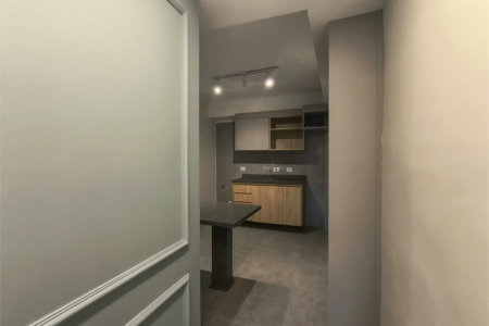 Apartamento à venda de 46m² com todos os planejados, 1 dormitório e sacada ao lado da USP