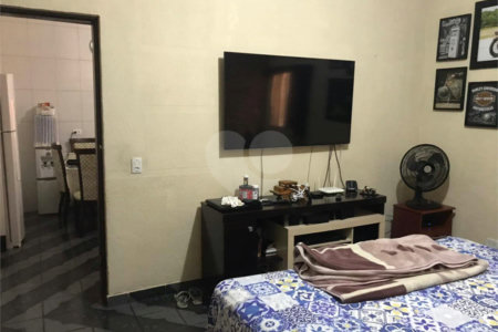Casa à venda com 3 quartos, sendo 1 suíte, em Cidade Kemel, Poá, SP