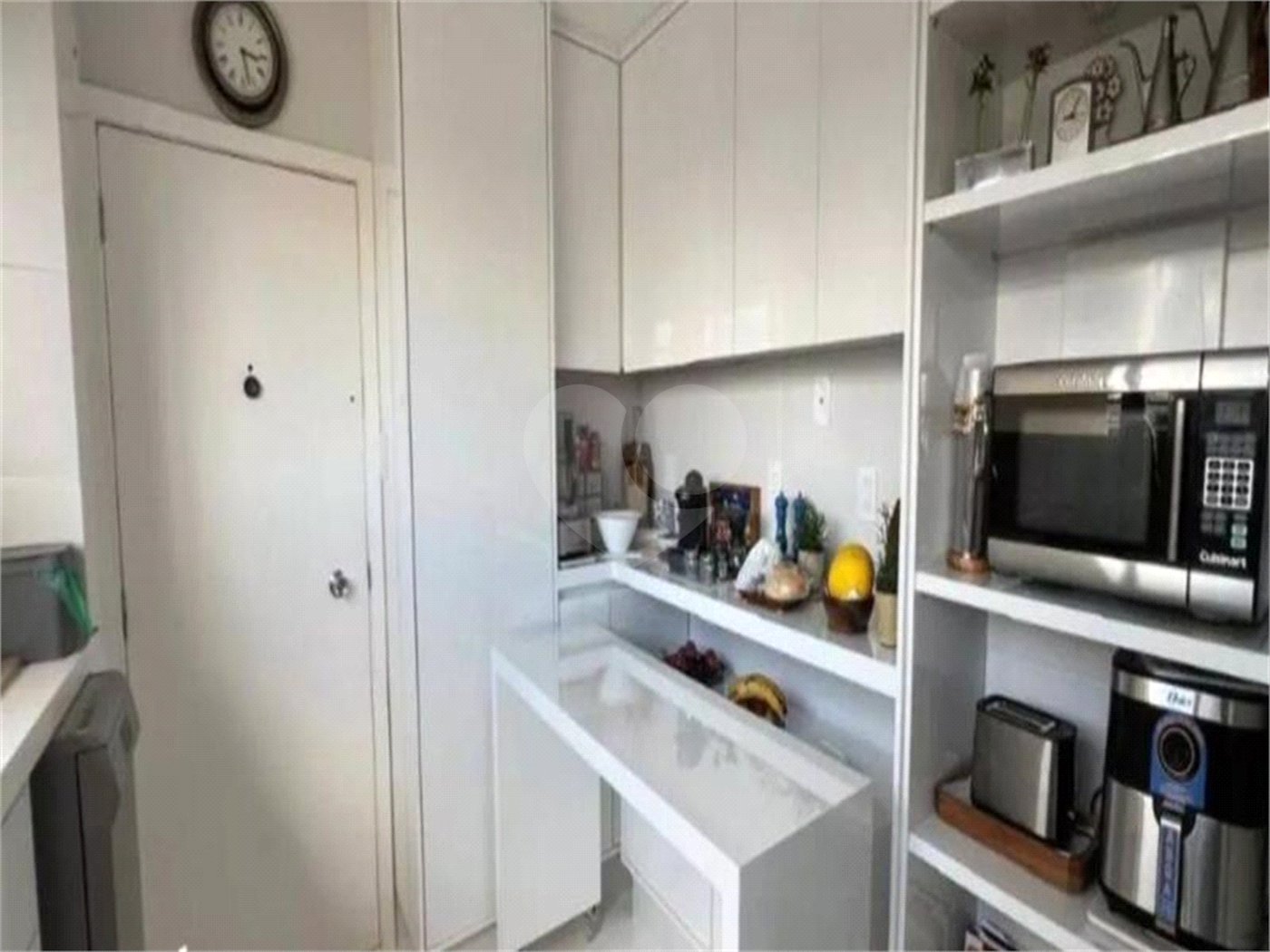 Apartamento à venda com 3 quartos, sendo 1 suíte, em Moema, São Paulo, SP