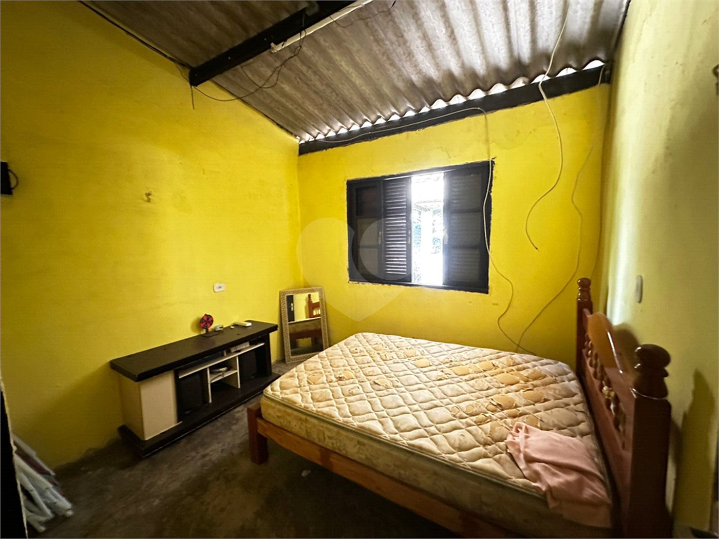 Chácara à venda com 3 quartos em Chácara Sete Cruzes, Suzano, SP