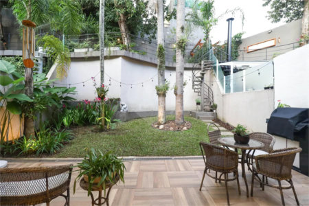 Casa à venda com 4 suítes no condomínio Residencial Cantareira, São Paulo - SP