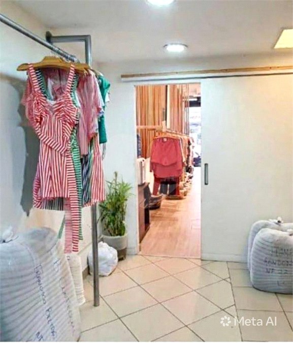 Salão à venda em Bom Retiro, São Paulo, SP