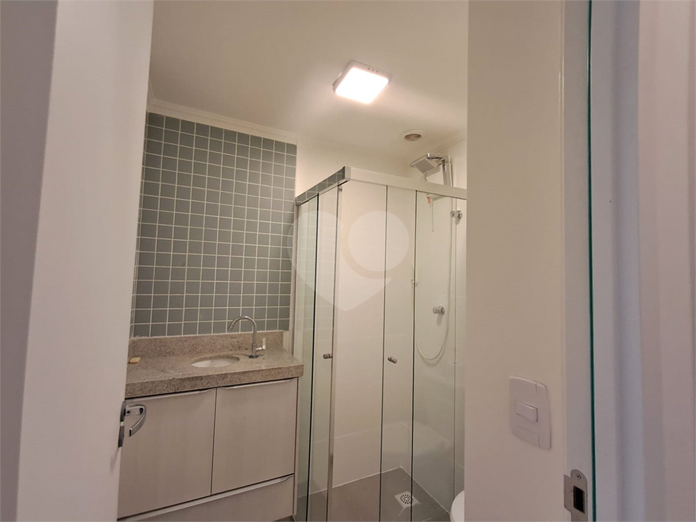 Apartamento à venda ou para alugar com 1 quarto em Vila Pompéia, São Paulo, SP