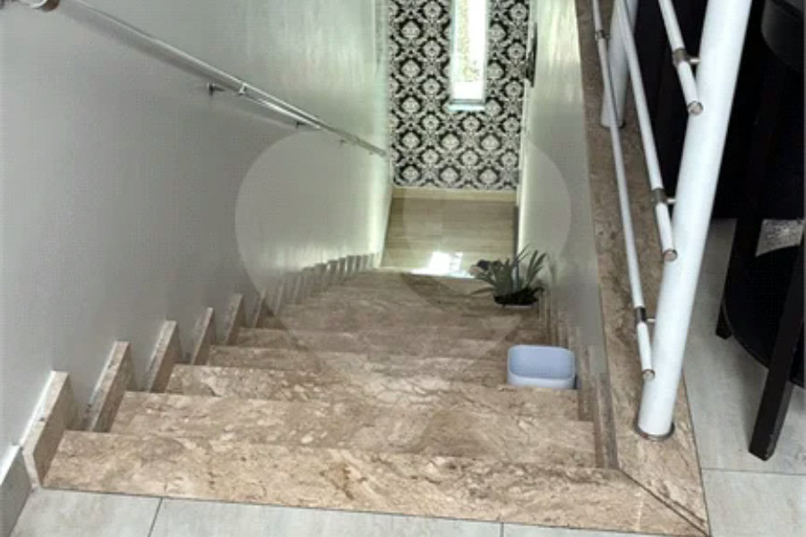 Sobrado à venda com 3 suítes em Vila Guilherme, São Paulo, SP