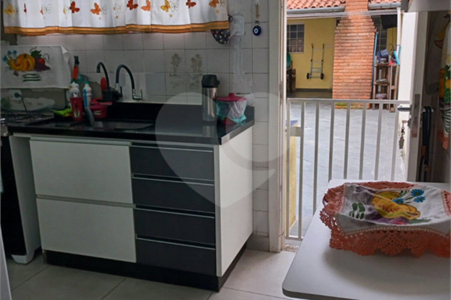 Sobrado à venda com 3 quartos, sendo 1 suíte,  em Ermelino Matarazzo, São Paulo, SP