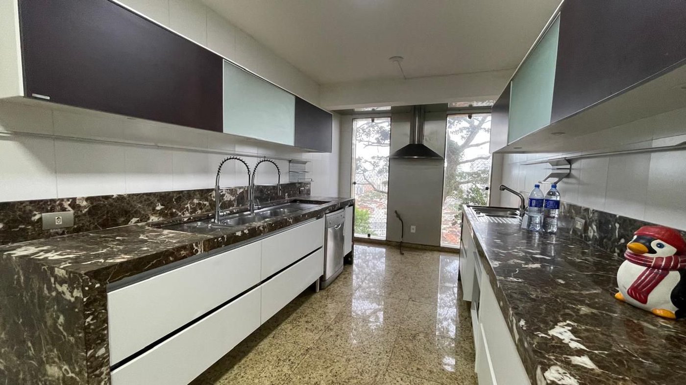 Casa com 6 dormitórios para alugar, 1000 m² por R$ 18.000,00/mês - Morro Santa Terezinha - Santos/SP