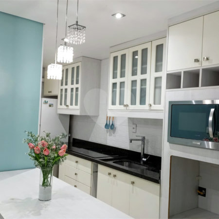 Apartamento à venda com 3 quartos, sendo 1 suíte, em Jardim Monte Kemel, São Paulo, SP