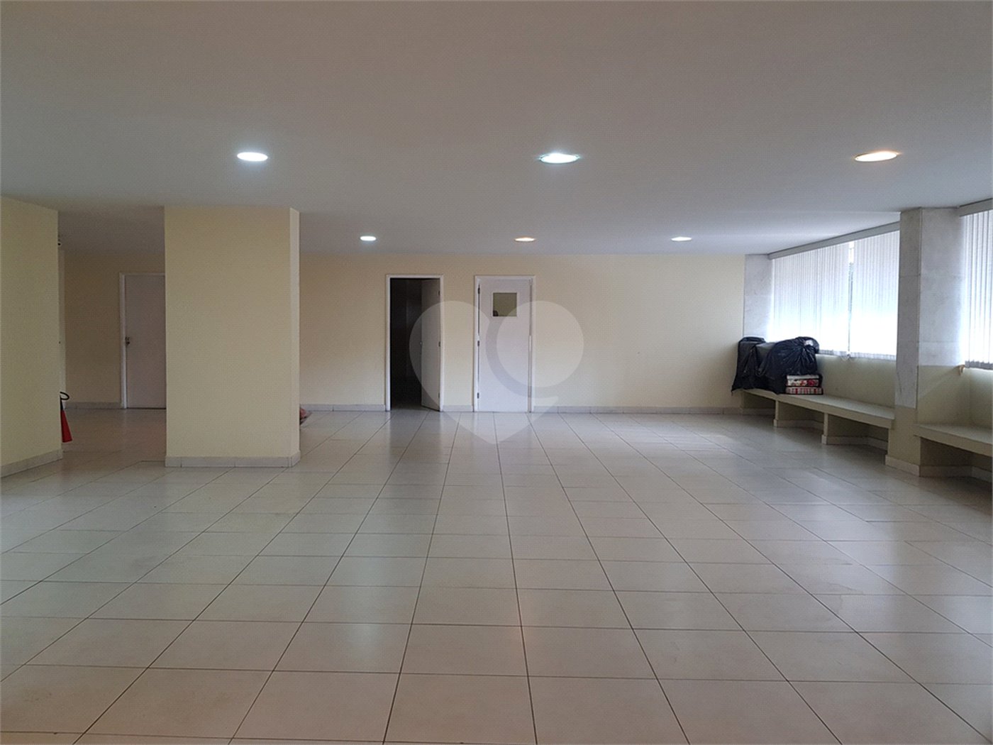 Apartamento à venda com 3 quartos, sendo 2 suítes,  em Tijuca, Rio de Janeiro, RJ
