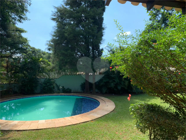 Casa Térrea à venda com 3 suítes em Interlagos, São Paulo, SP