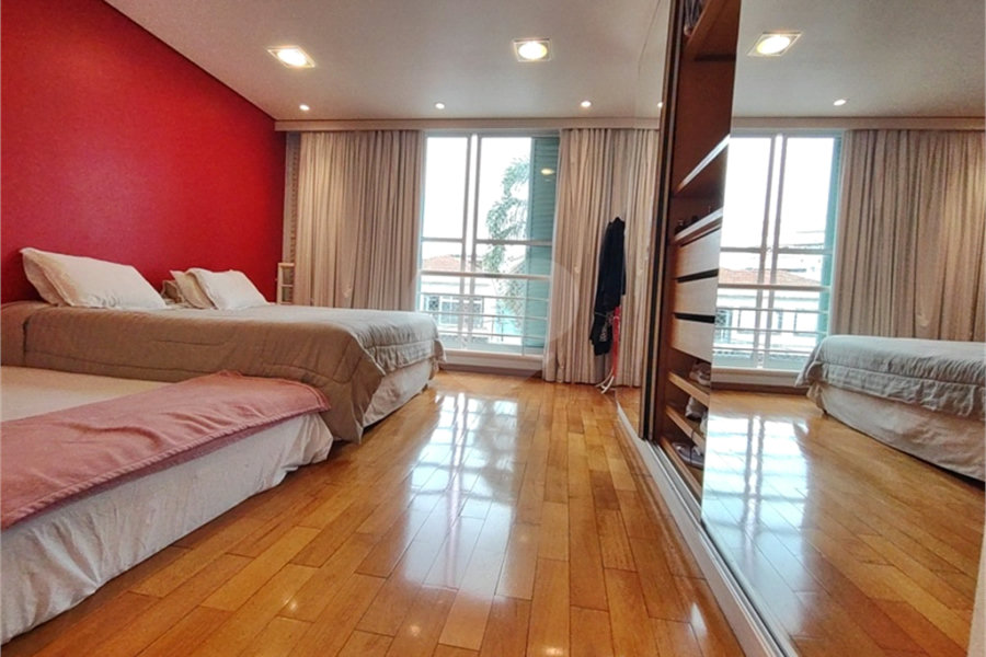 Casa à venda com 3 quartos, sendo 2 suítes, em Tucuruvi, São Paulo, SP