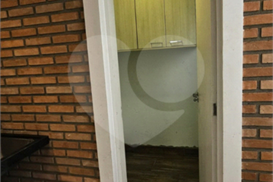 Sobrado à venda com 3 suítes em Vila Mascote, São Paulo, SP