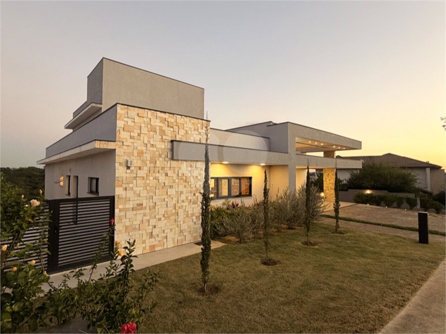 Casa à venda com 3 suítes no condomínio Saint Patrick, Sorocaba - SP