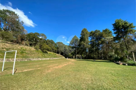 Sítio à venda com 6 quartos, sendo 1 suíte, no Centro (são João Novo), São Roque, SP