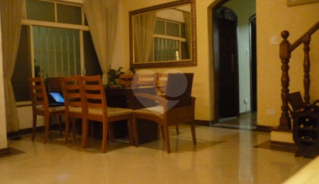 Sobrado à venda com 4 quartos, sendo 2 suítes,  em Vila Paulicéia, São Paulo, SP
