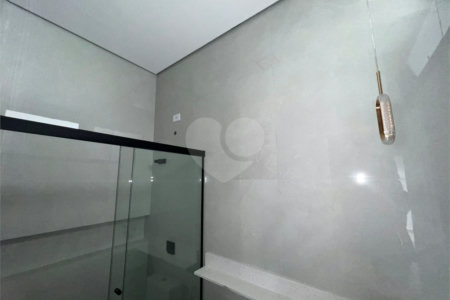 Casa à venda com 3 quartos, sendo 1 suíte, no condomínio Horto Florestal Villagio, Sorocaba - SP