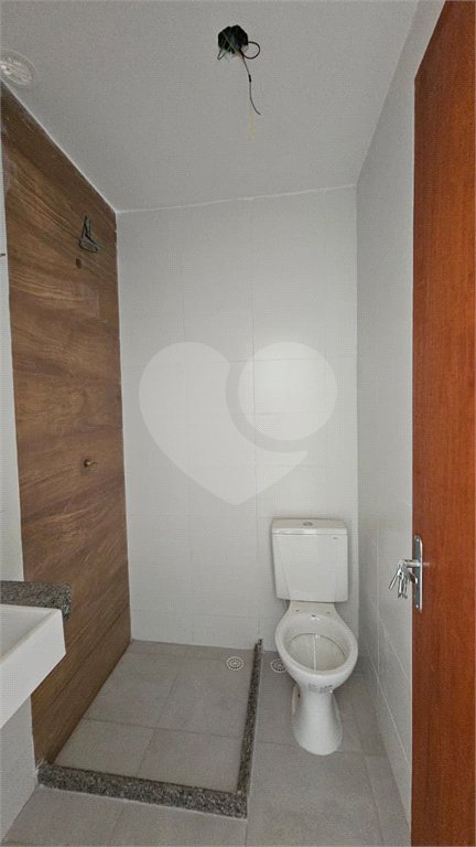 Casa à venda com 2 quartos no condomínio Mirela, Rio de Janeiro - RJ
