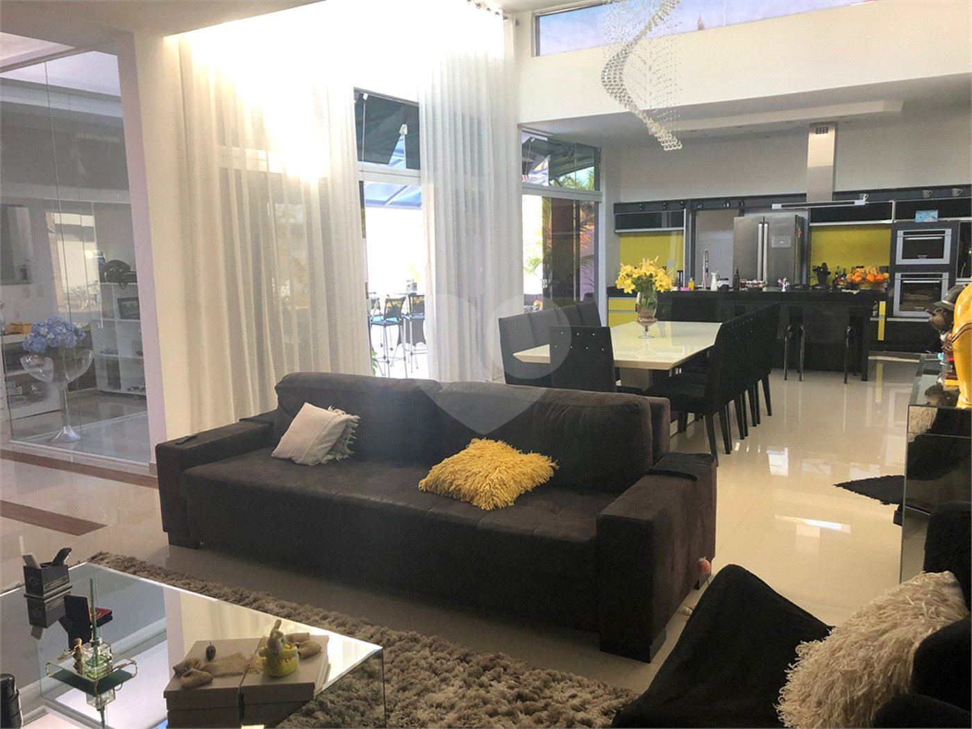 Casa à venda com 3 suítes no condomínio Village Ipanema 1, Araçoiaba da Serra - SP