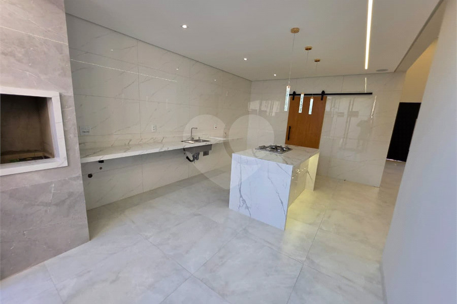Casa à venda com 3 quartos, sendo 2 suítes, no condomínio Reserva Ipanema, Sorocaba - SP