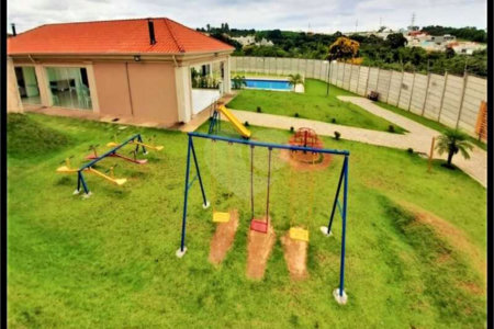 Casa à venda no condomínio Vila Rica, Indaiatuba - SP