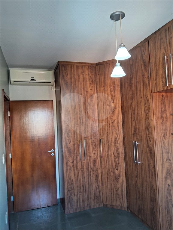 Casa à venda com 3 quartos, sendo 1 suíte, em Jardim Rossignatti, Indaiatuba, SP