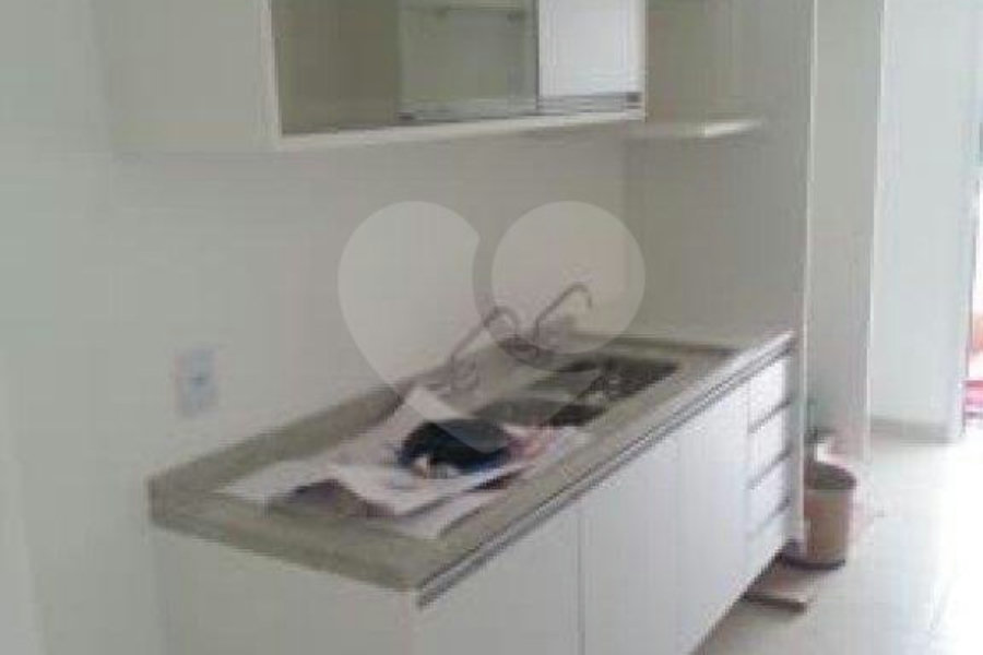 Apartamento à venda com 3 quartos, sendo 1 suíte, em Chácara Pavoeiro, Cotia, SP