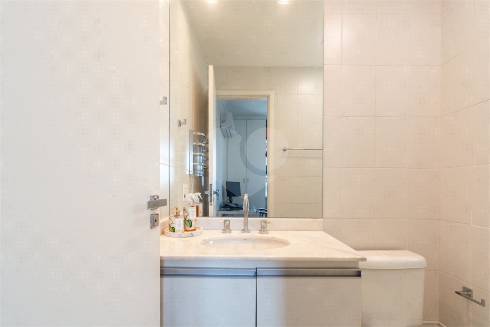 Apartamento à venda com 2 suítes em Vila Clementino, São Paulo, SP