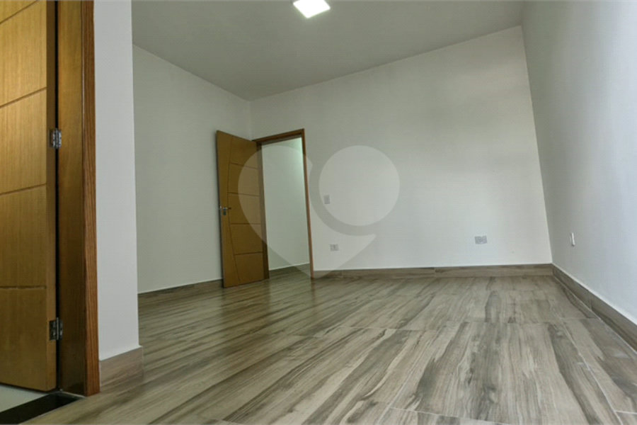 Sobrado à venda com 3 quartos, sendo 1 suíte, em Vila Bonilha, São Paulo, SP