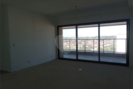 Apartamento à venda com 3 quartos, sendo 2 suítes, no Centro, Itapetininga, SP