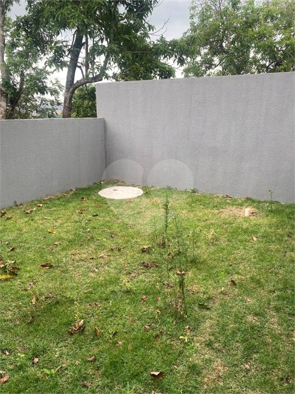 Casa Térrea à venda com 2 suítes em Jardim Santo Antônio, Atibaia, SP