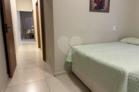 Casa à venda com 2 quartos em Jardim Monte Santo, Itapetininga, SP