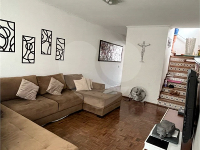 Sobrado à venda com 3 quartos, sendo 1 suíte,  em Água Fria, São Paulo, SP
