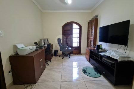 Casa Térrea para alugar com 3 quartos, sendo 1 suíte, em Chácara Santo Antônio, São Paulo, SP