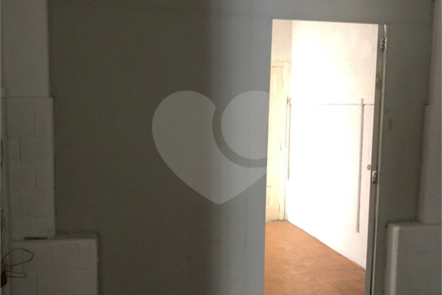 Casa à venda com 10 quartos em Santana, São Paulo, SP