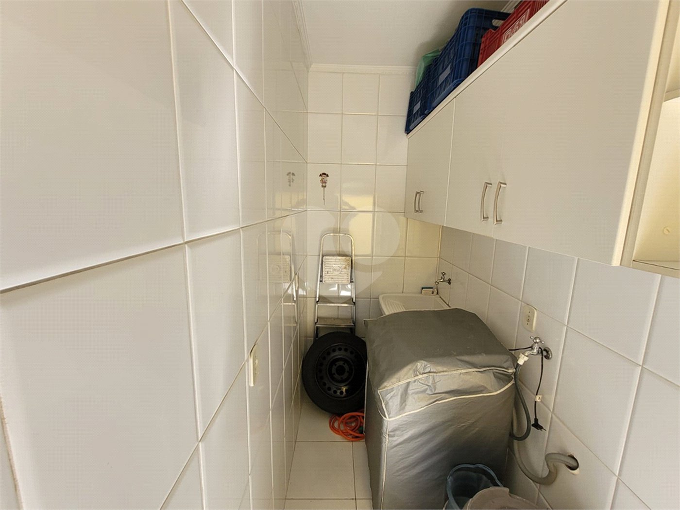 Sobrado à venda com 3 quartos, sendo 1 suíte, em Vila dos Remédios, São Paulo, SP